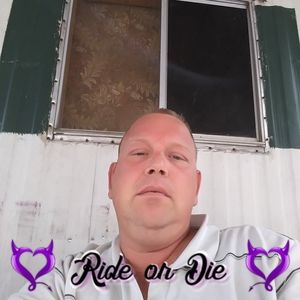 Meet your Posher, Derek